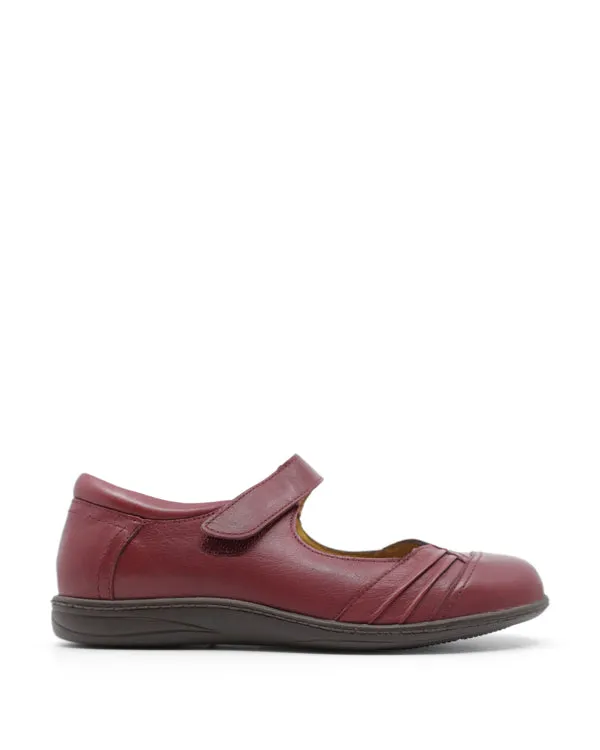 BUENO NINA FLAT SHOES