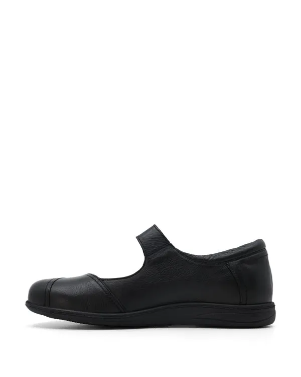 BUENO NINA FLAT SHOES