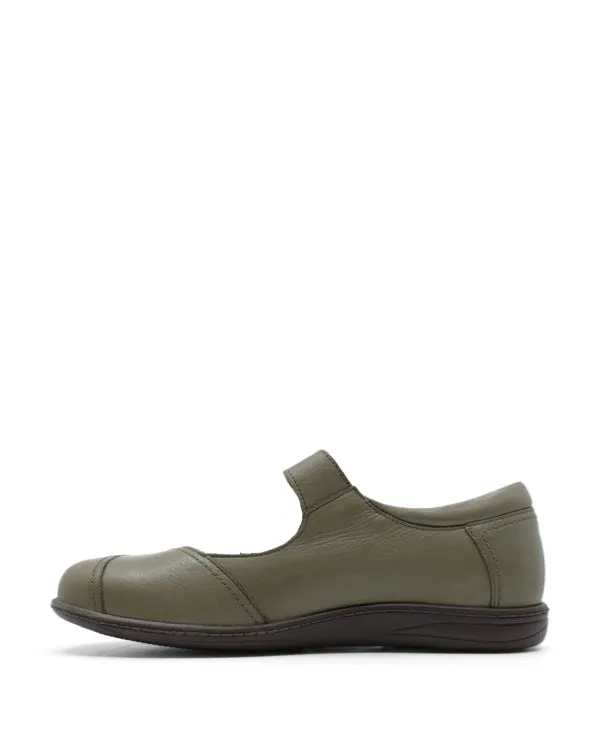 BUENO NINA FLAT SHOES