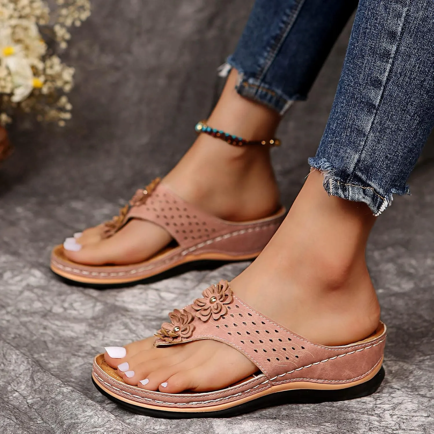 Eduavar Orthopedic Sandals for Women, Sandals Women Comfortable Flip Flops Summer Beach Wedge Sandals with Arch Support