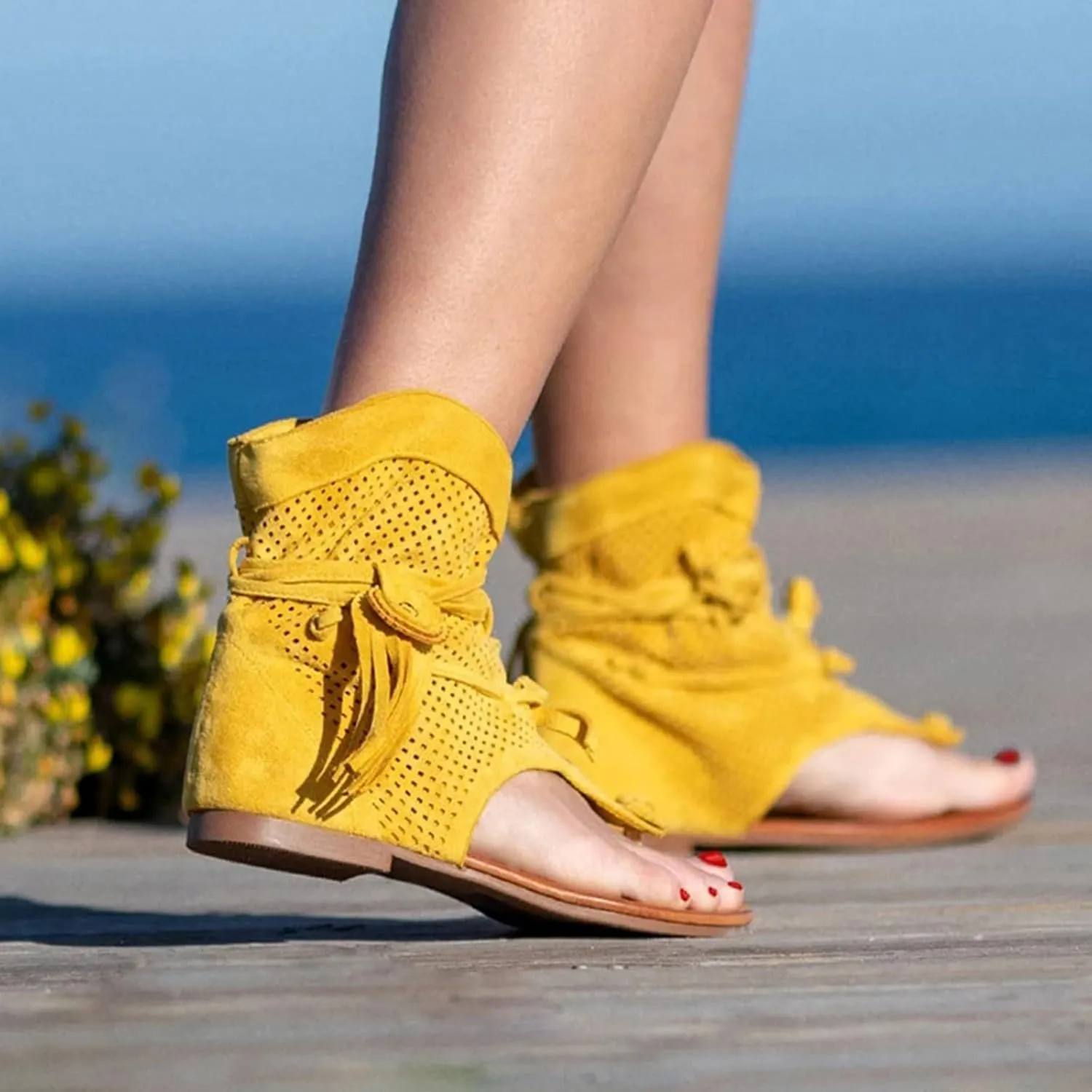 Eduavar Summer Sandals for Women, Sandals for Women Dressy Bohemian Gladiator Fringe Flat Clip Toe Ankle Boots