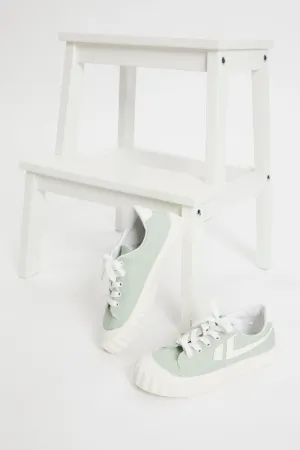 Green Contrast Line Detail Sneakers