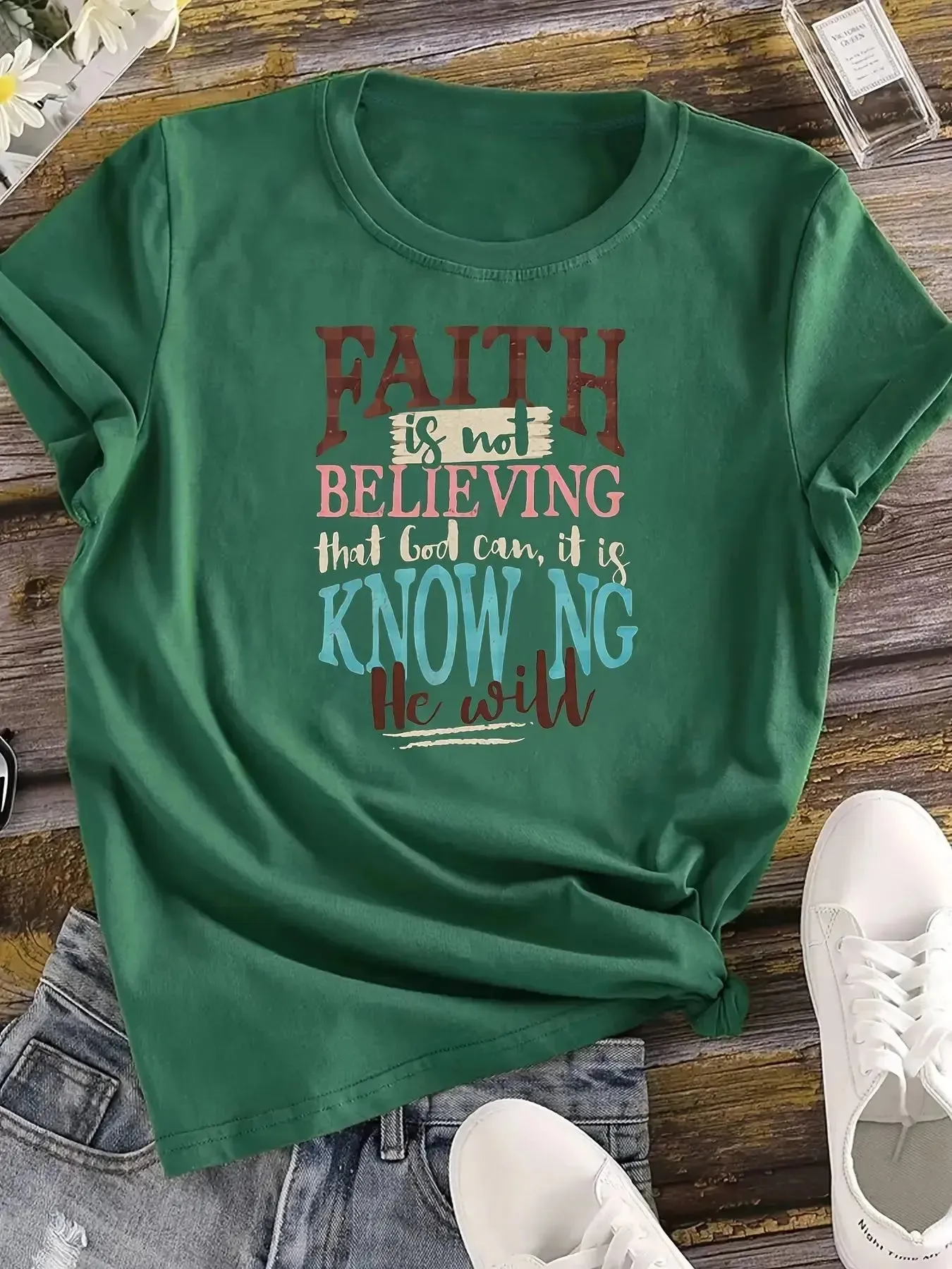 Letter Print Crew Neck T-Shirt, Casual Short Sleeve Women's Clothing