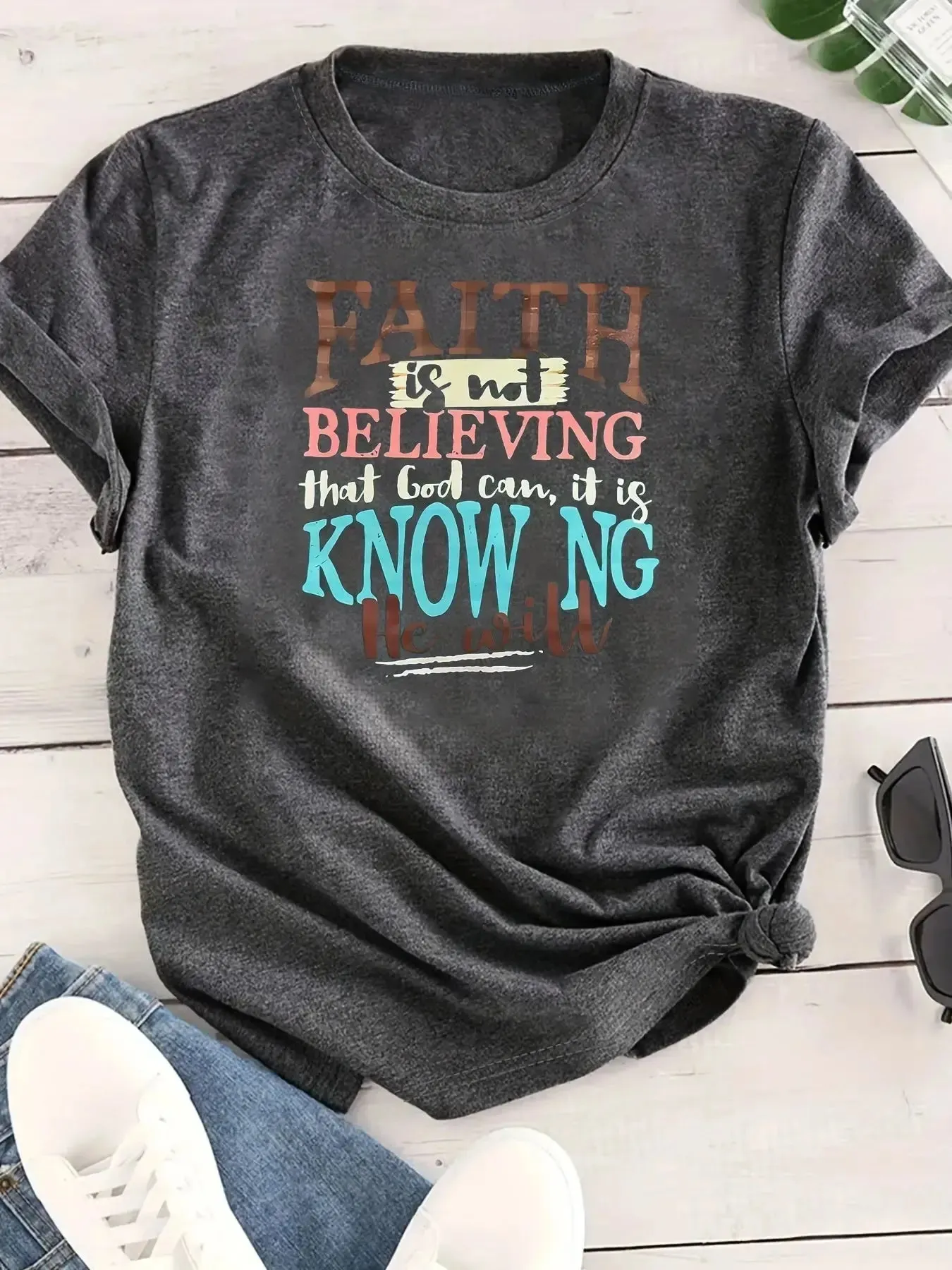 Letter Print Crew Neck T-Shirt, Casual Short Sleeve Women's Clothing