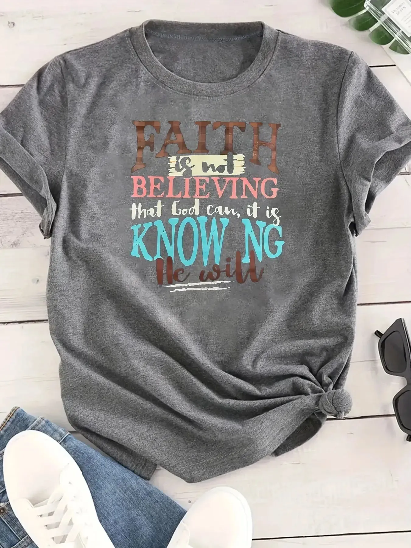 Letter Print Crew Neck T-Shirt, Casual Short Sleeve Women's Clothing