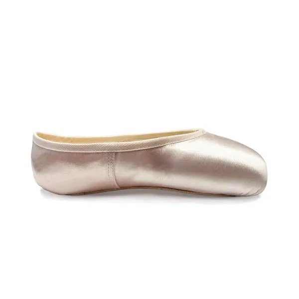 Russian Pointe Mabe Flexible Medium Shank Pointe Shoe