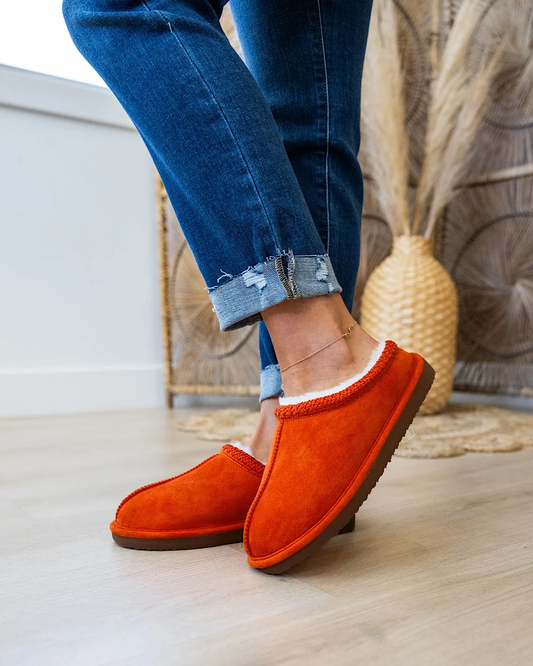 Very G Cheers Slippers - Orange