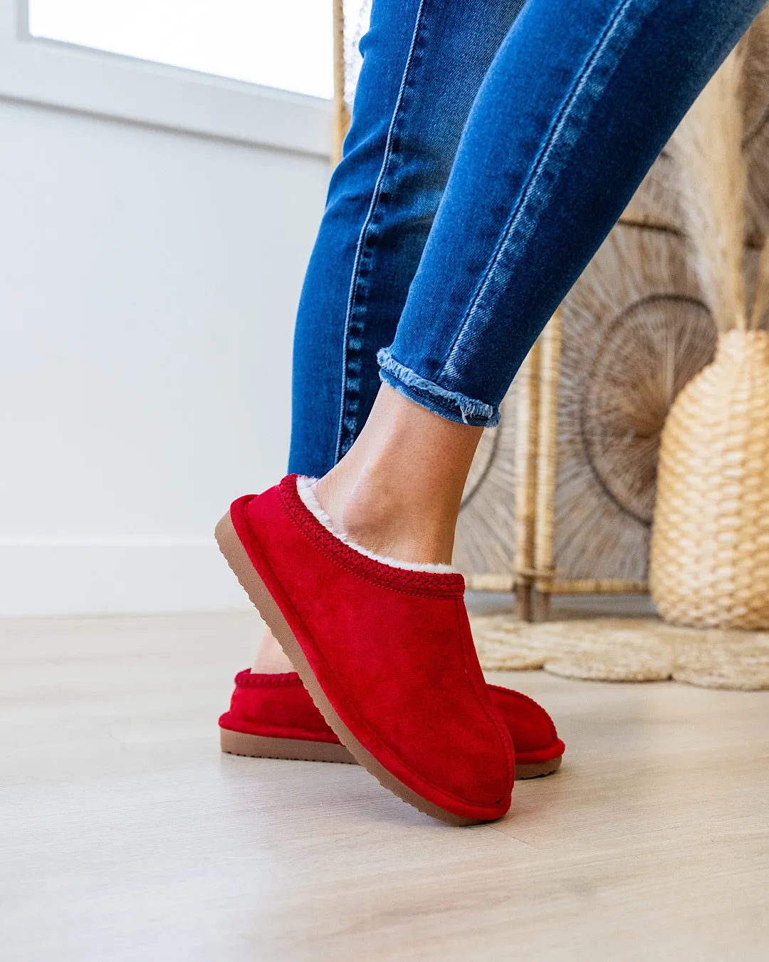 Very G Cheers Slippers - Red