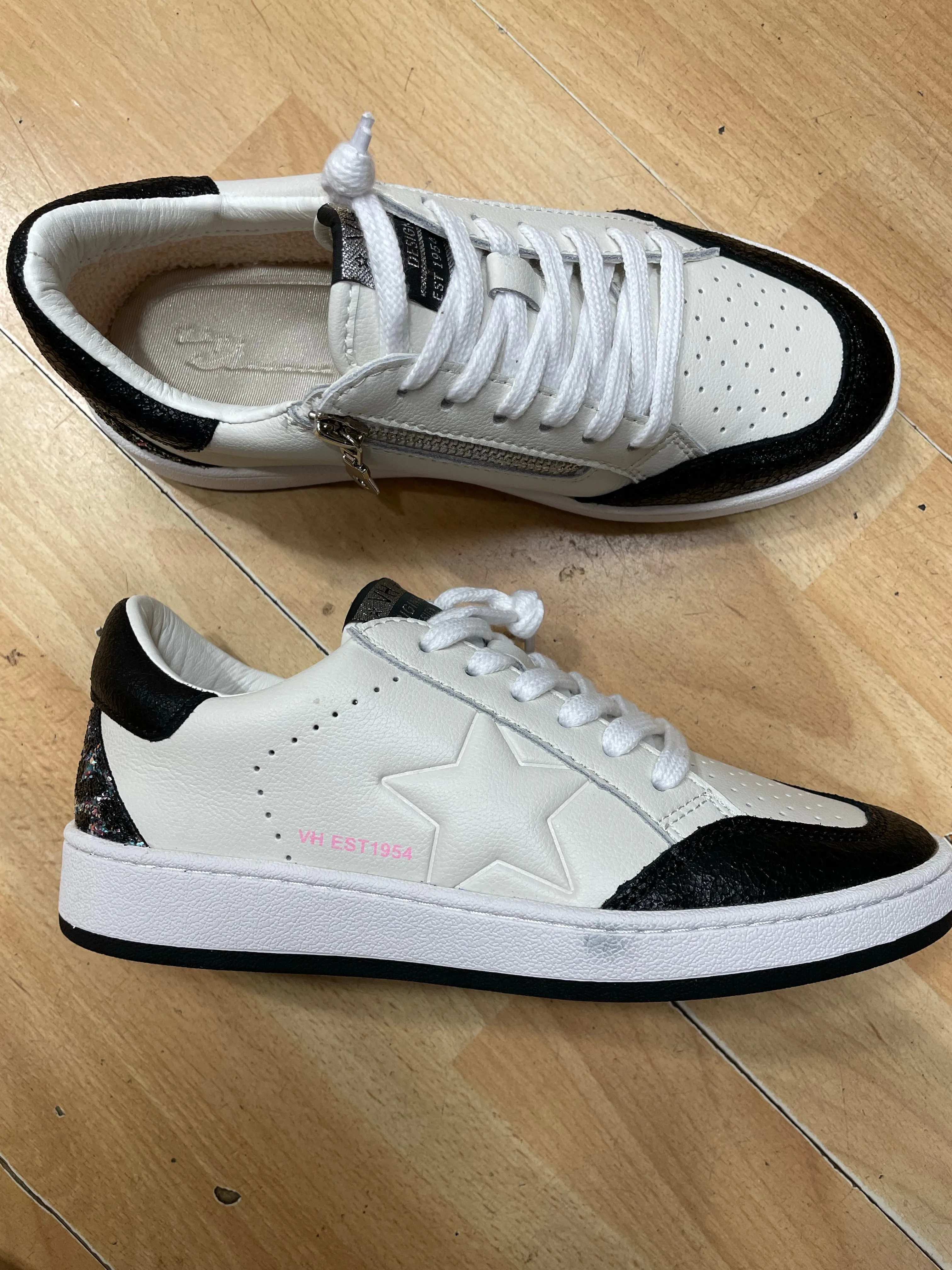 Vintage Havana White Star Casual Sneaker