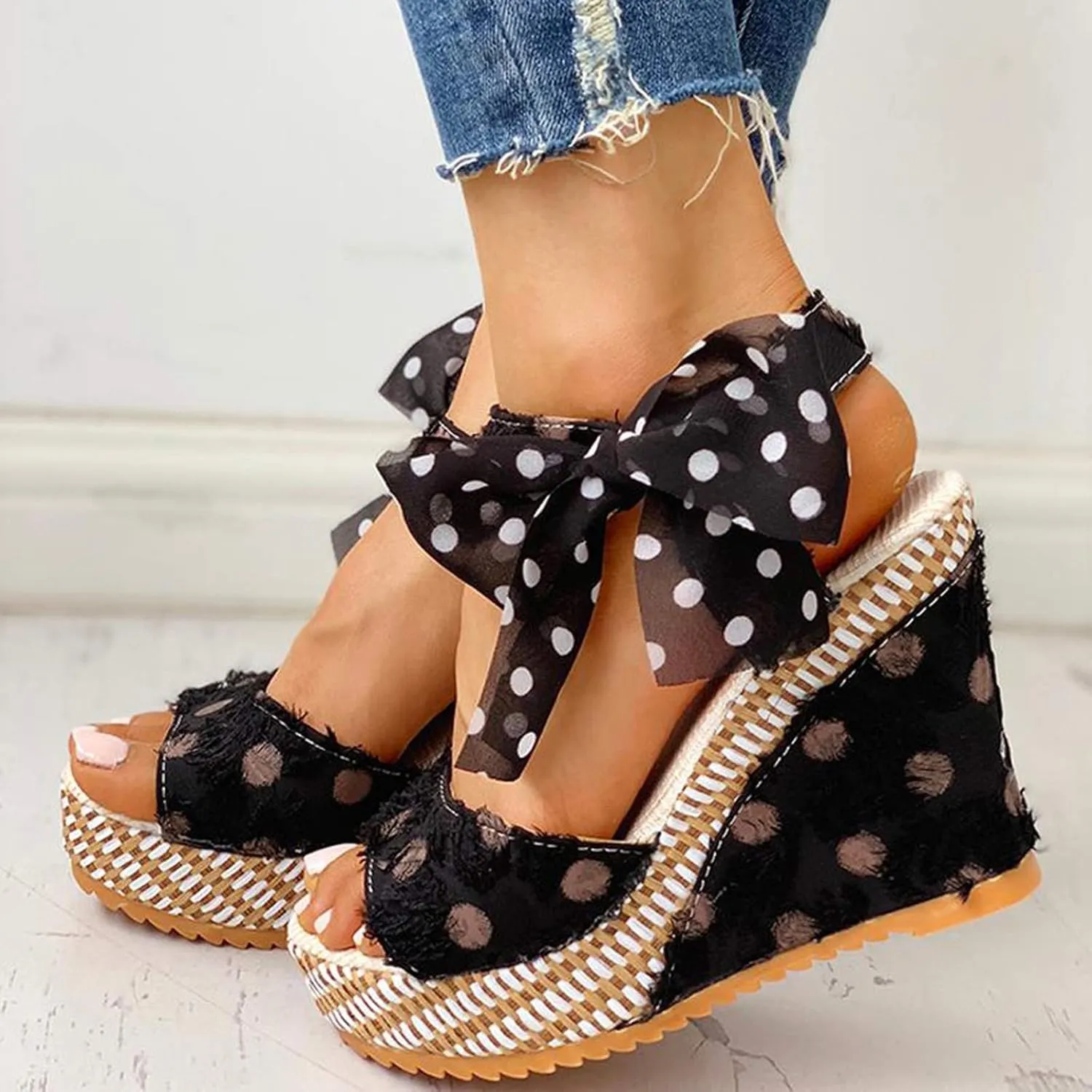 Wedge Sandals for Women Comfortable 2025 Dressy Platform Espadrilles Sandals Elegant Floral Ankle Strap Summer Shoes
